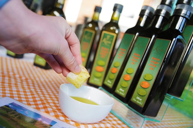 The Tastebud Tour, award winning food tour of Auckland - Farmers markets and morning tea, with snackable momentum