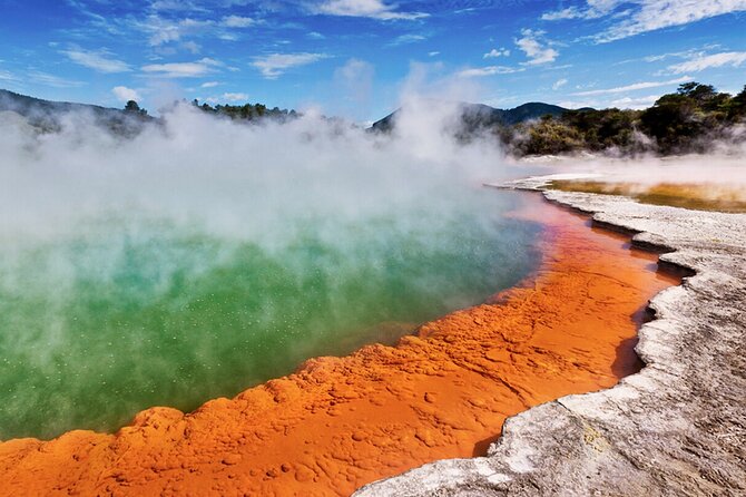TRIPLE DEAL Wai-O-Tapu, Redwood Forest & Blue Springs Ex Auckland - Wai-O-Tapu Thermal Wonderland: geothermal spectacle without the stress