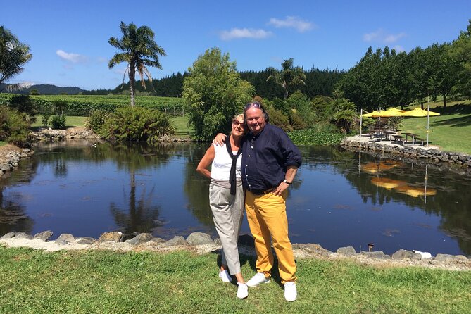 Vineyards Honey and Black Sand Beaches from Auckland - Is $183.07 worth it? Counting what you actually get