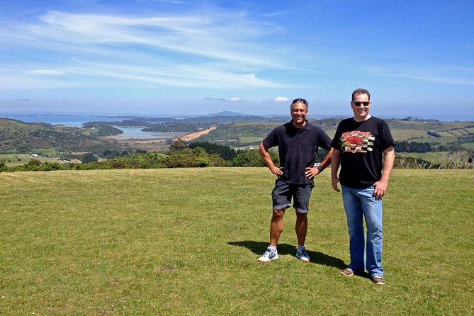 Waiheke Island Bush & Beach Walk - 5 hours, max 8 people: the pace that keeps it fun