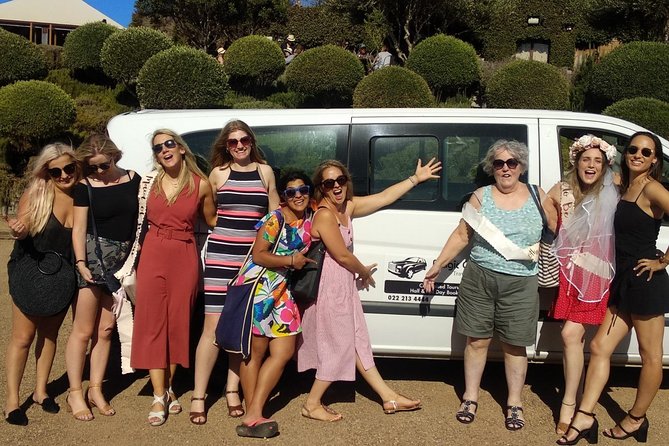 Waiheke Island Day Tour: Ziplining, Wine Tasting & Vineyard Lunch - Mudbrick Vineyard: ornate gardens and a final tasting with scenic payoff