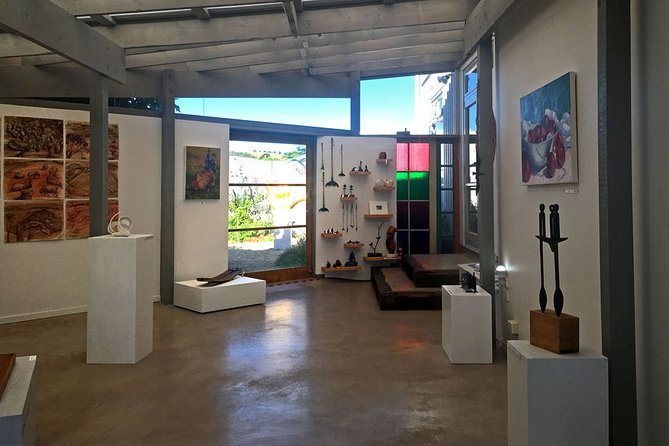 Waiheke Island Private Art Tour - Why this Waiheke private art tour feels different