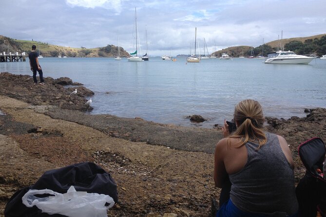 Waiheke Island Private Double Headland Walk - First hiking half: Matiatia headland and Owhanake Bay views