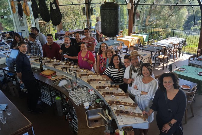 Waiheke island Wine Tours - PREMIUM wine tasting MAX 11 clients ! - Lunch in Oneroa: choose your meal, then get back to the ferry