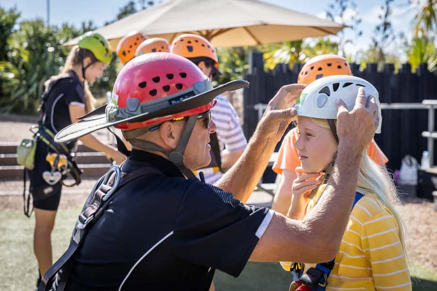 Waiheke Island: Zipline and Native Forest Adventure Trip - Gear-up for three 650-foot dual rides
