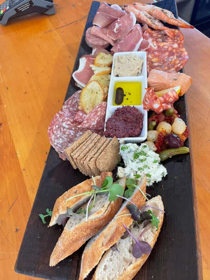 Waiheke: Scenic Taste and Graze Tour with Wine, Whisky, Beer - Key highlights worth planning around
